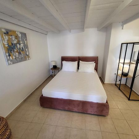 Luxury Cave Houses Mesaria Екстер'єр фото