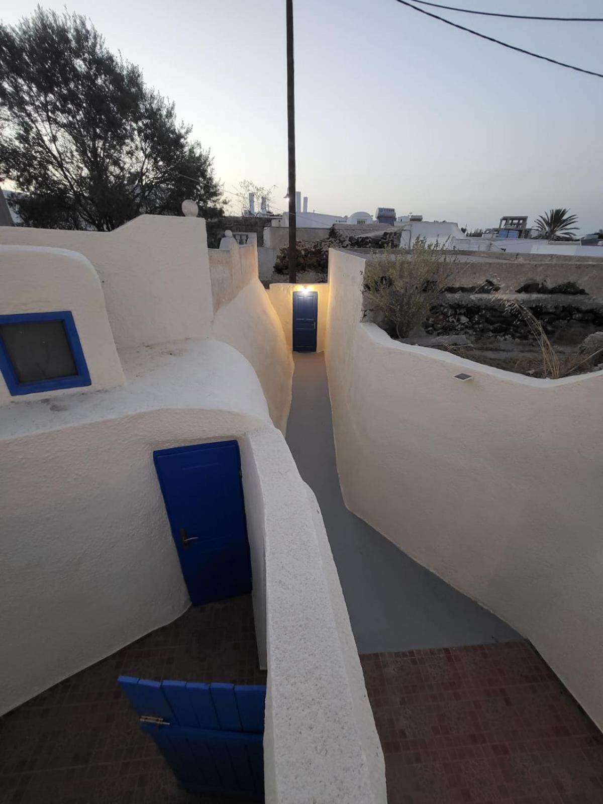 Luxury Cave Houses Mesaria Екстер'єр фото