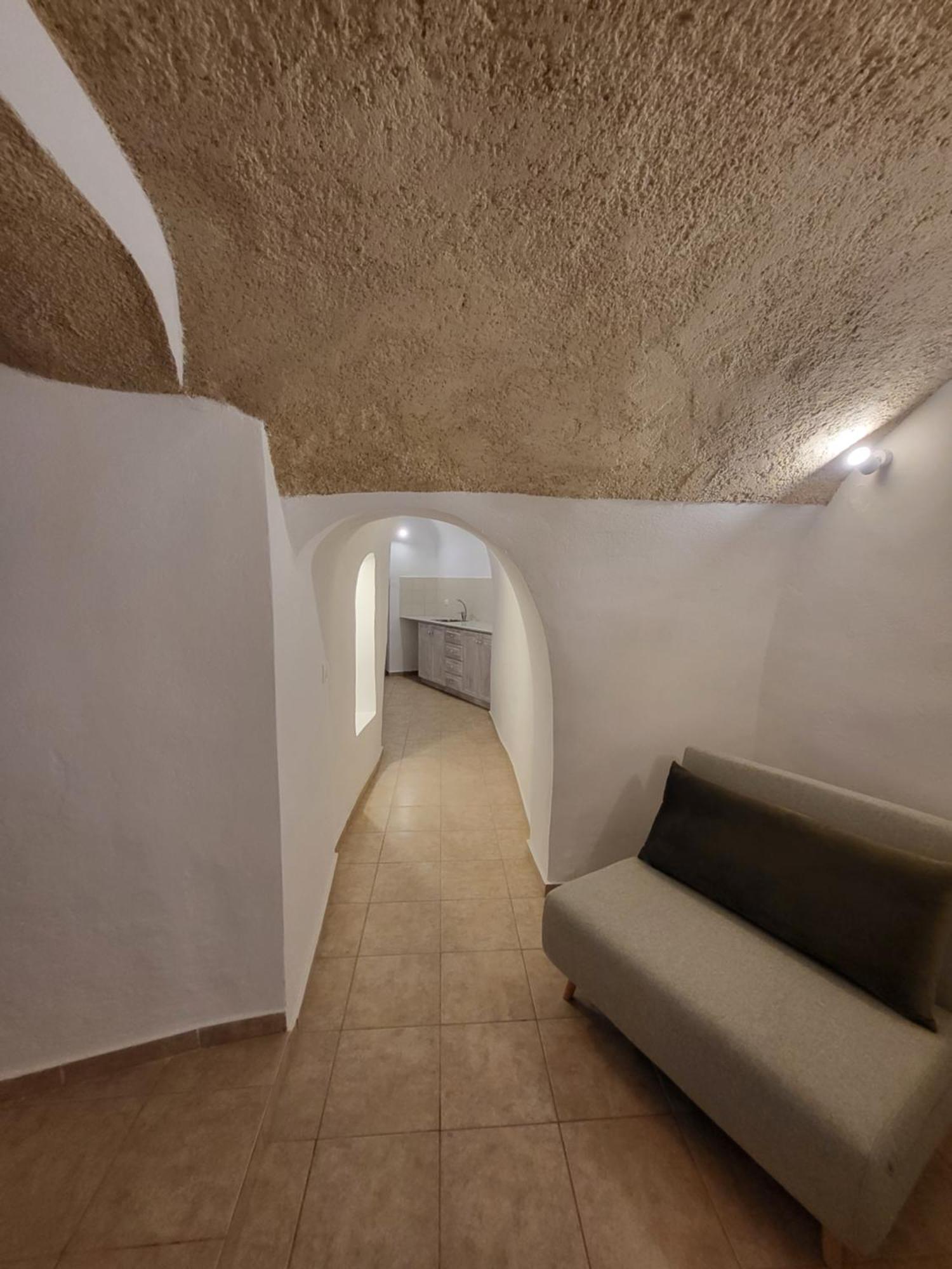 Luxury Cave Houses Mesaria Екстер'єр фото